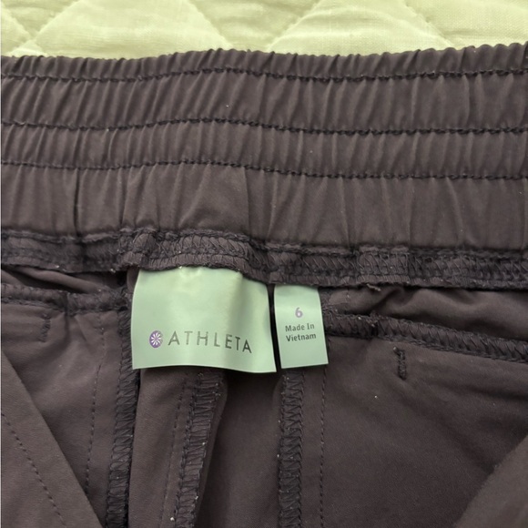 Athleta Purple joggers size 6 EUC - Picture 2 of 8